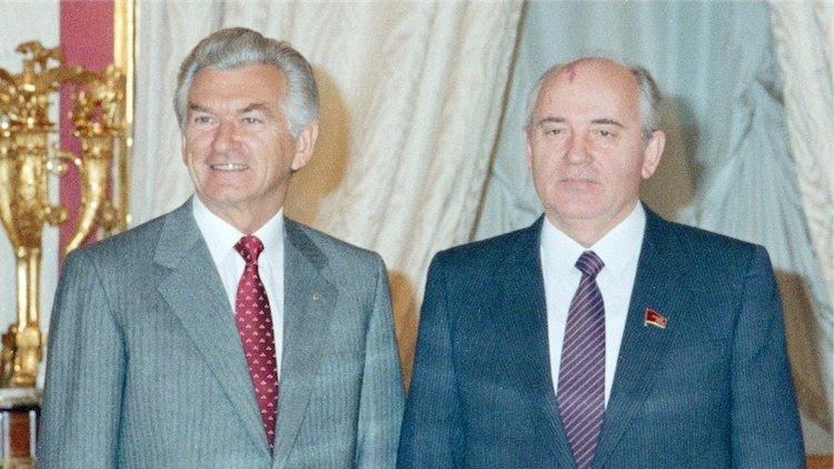 Вспоминая вклад экс-премьера Австралии Боба Хоука в дело освобождения советских Харе Кришна