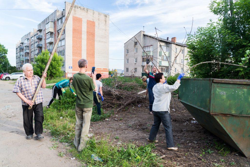 Просто пришли и привели улицу в порядок