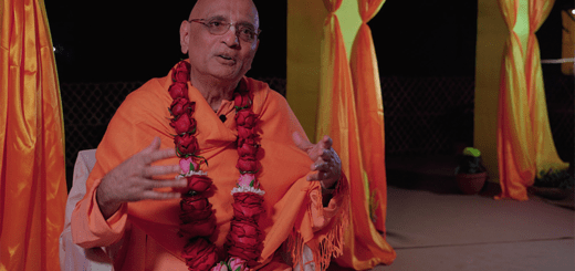 Бхакти Чару Свами госпитализирован из-за CoViD-19